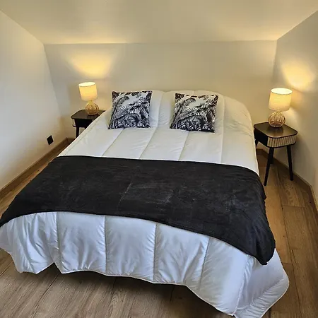 La Poserie Des Monts Et Vallees Esson