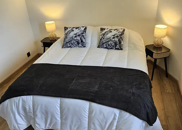 La Poserie Des Monts Et Vallees Esson