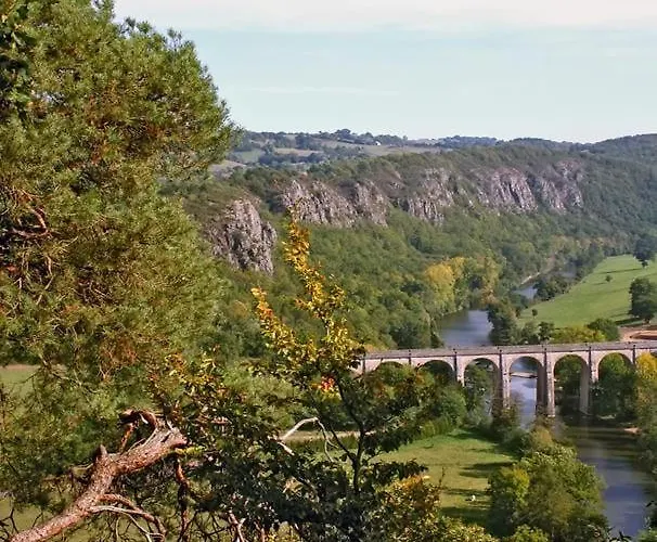 La Poserie Des Monts Et Vallees Esson
