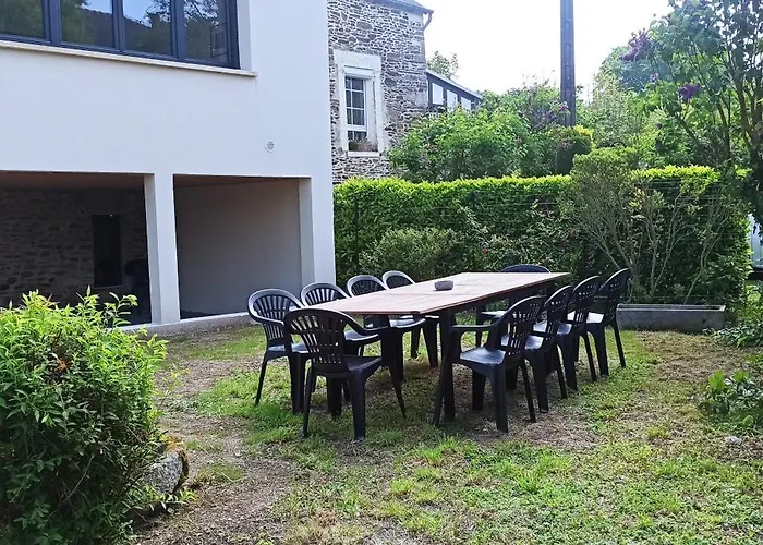 Holiday home La Poserie Des Monts Et Vallees *